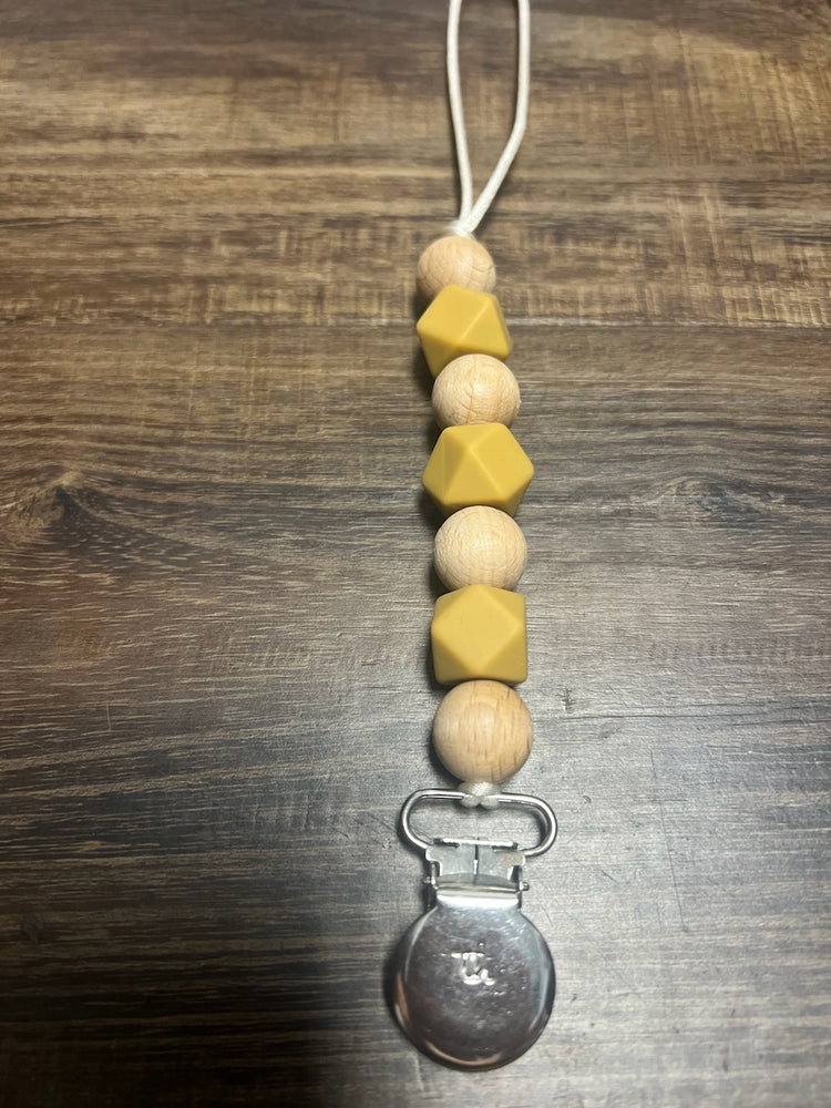 Three Hearts Chunky Metal Paci Clips
