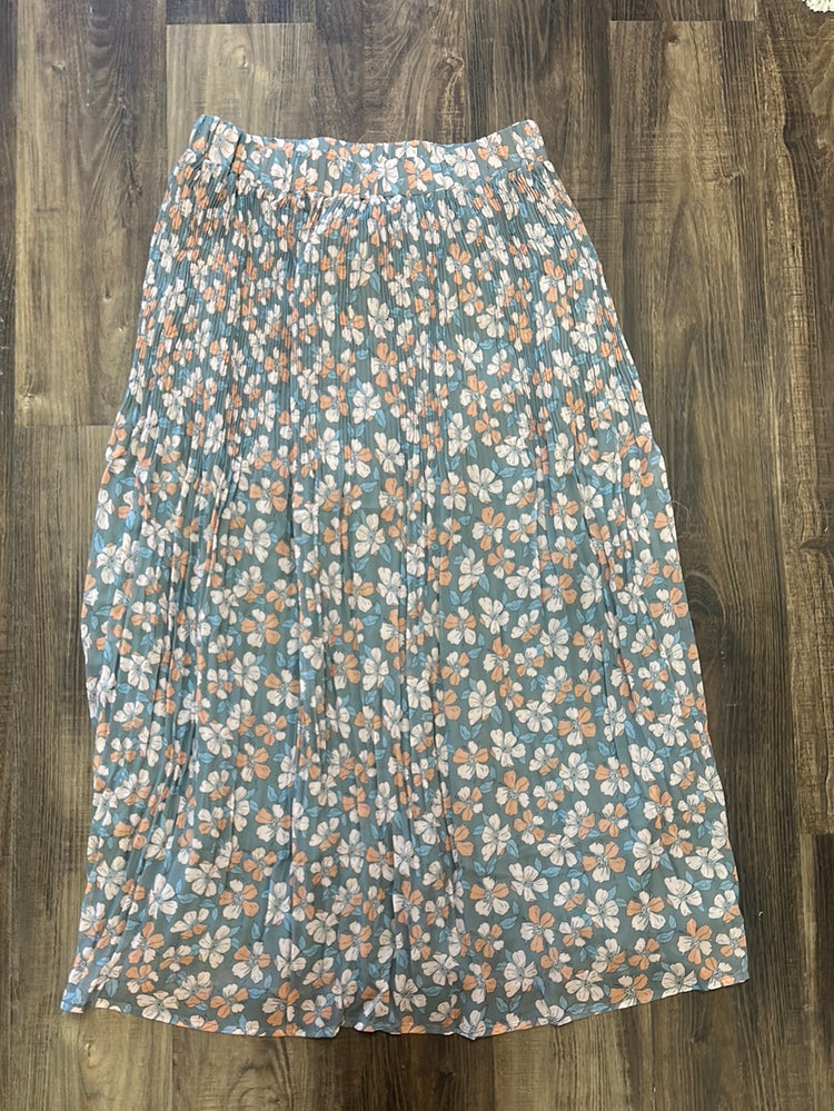 Floral Pleated Skirt