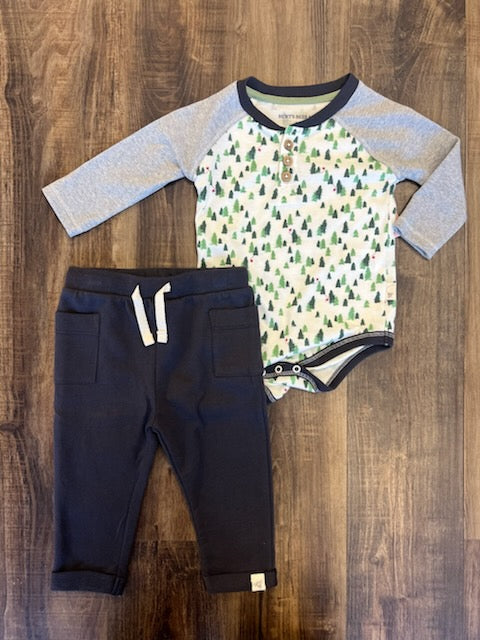 Burt's Bees - Pine Tree 2 Piece Set