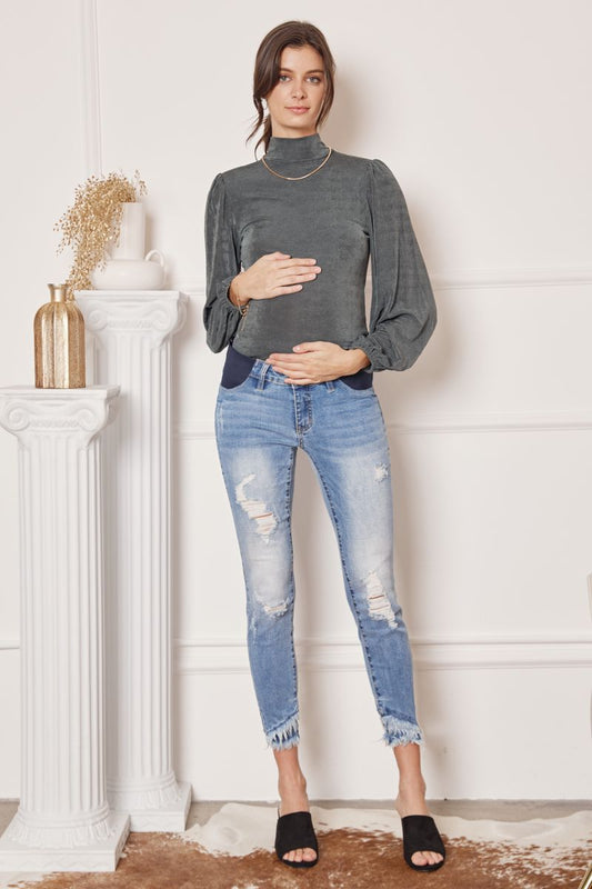 Light Wash w/ Distress Maternity Jeans